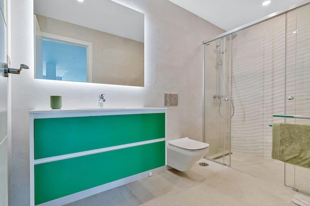 Appartement Luxury Apt. The One - Jacuzzi, , Gym & Pool Benalmádena