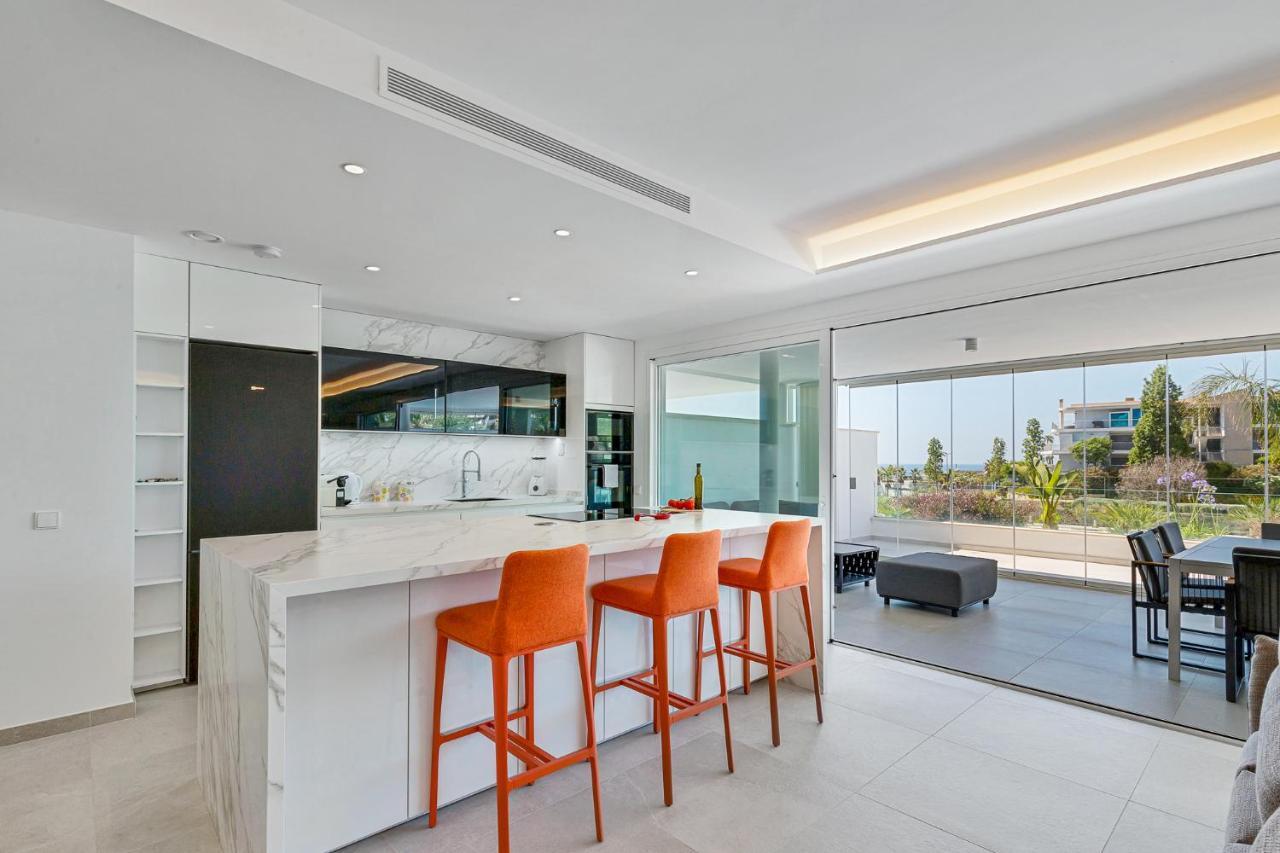 Appartement Luxury Apt. The One - Jacuzzi, , Gym & Pool *